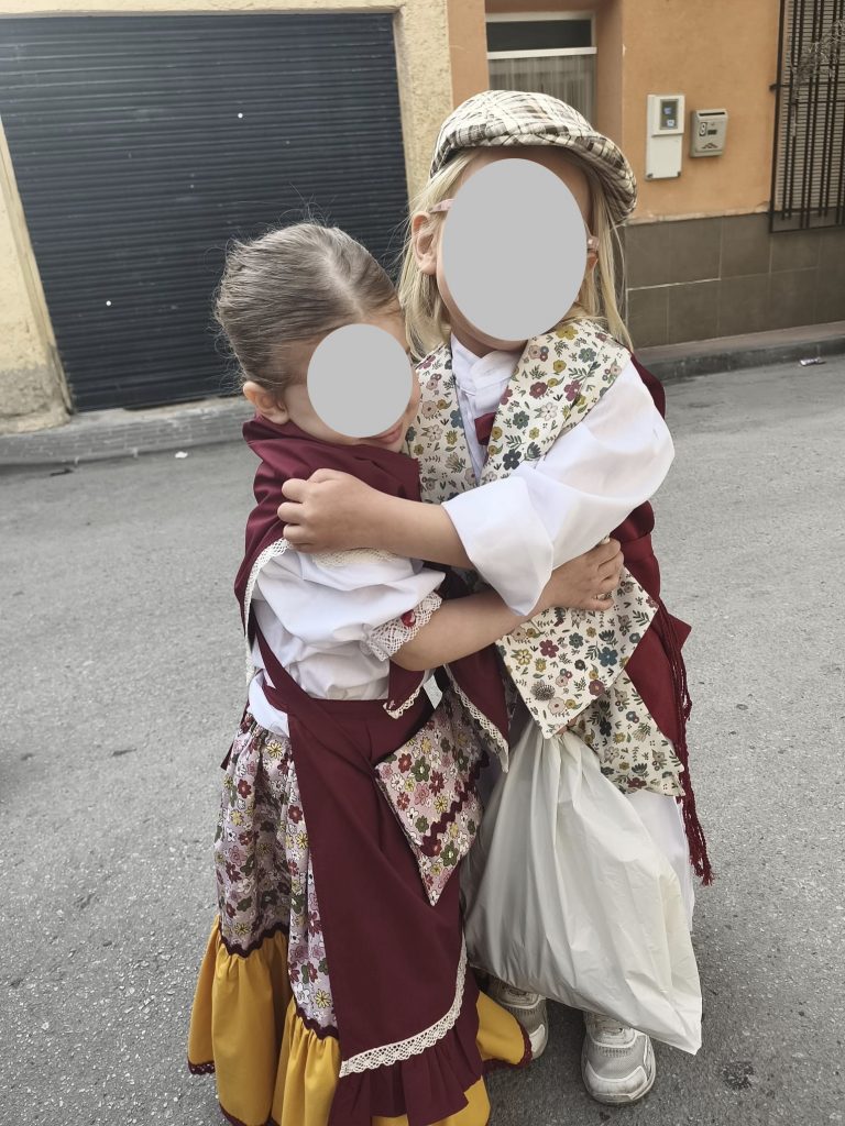 Conjunto huertano niño y niña