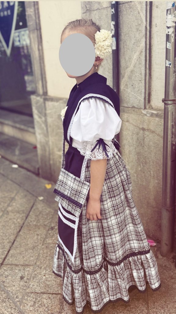 Foto de zagalejo para niña Murcia